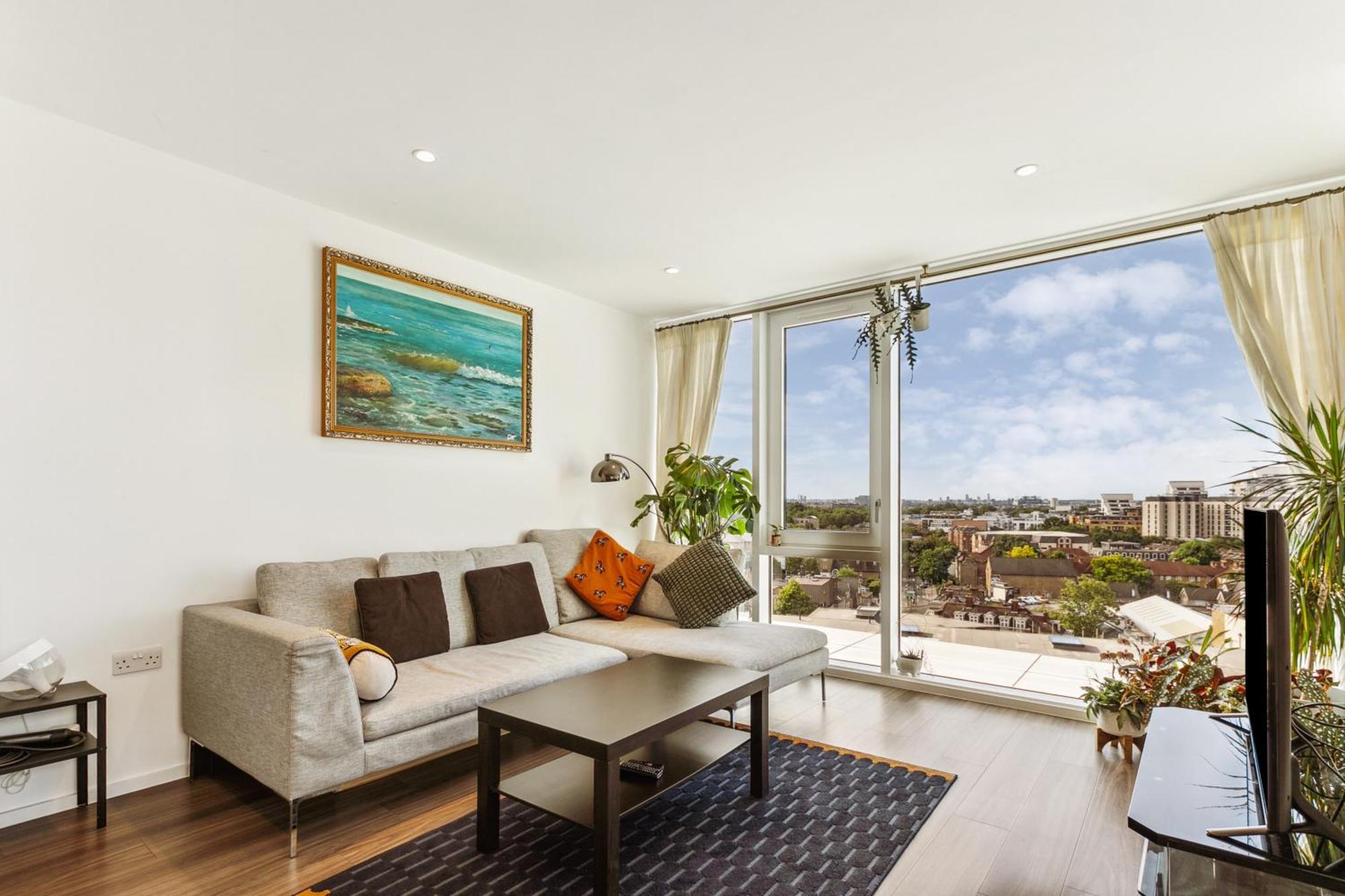 Apartment Chic 2-bedroom With Stunning Views In